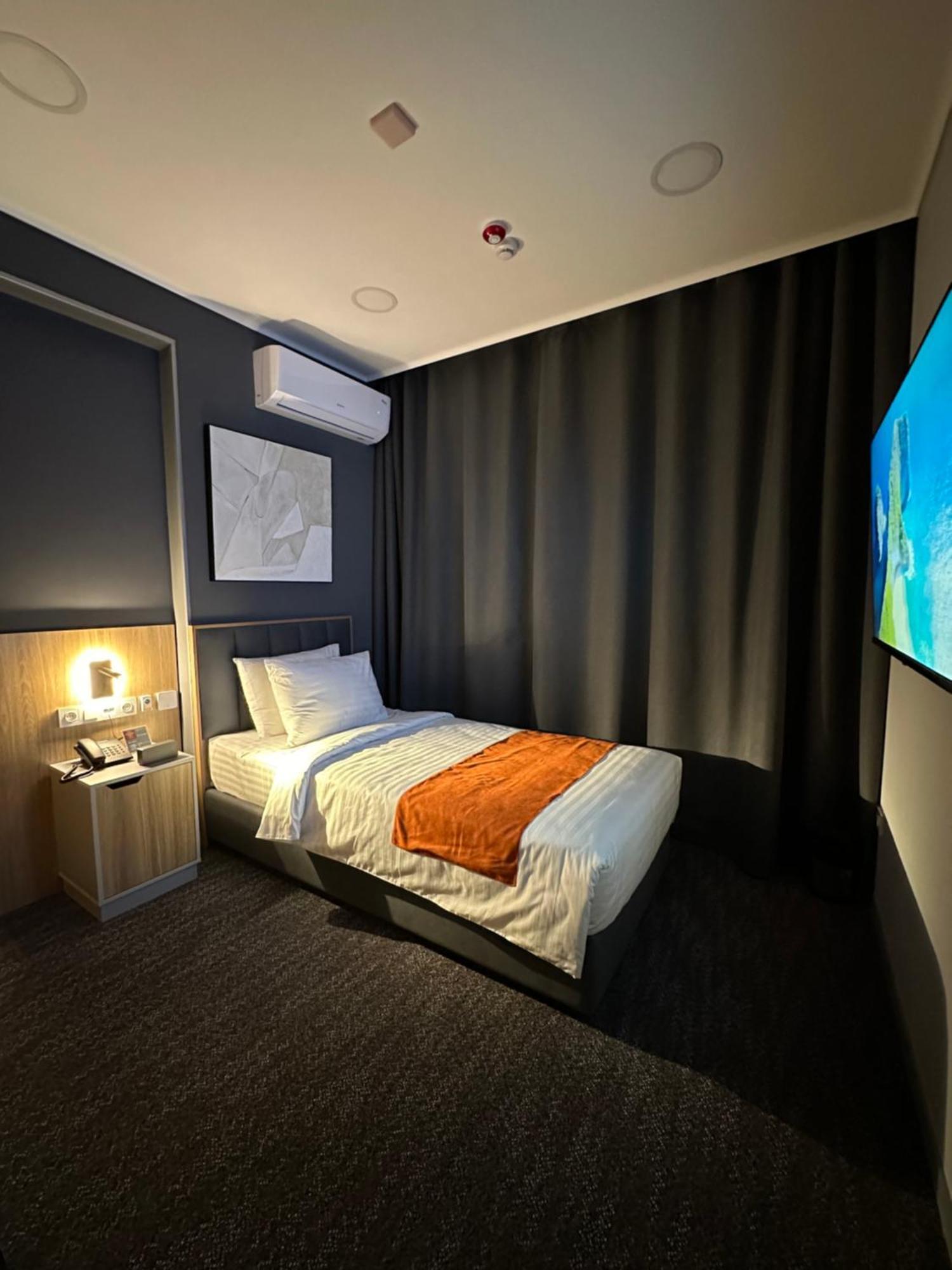 Nuovo Boutique Hotel ทาชเคนต์ ภายนอก รูปภาพ