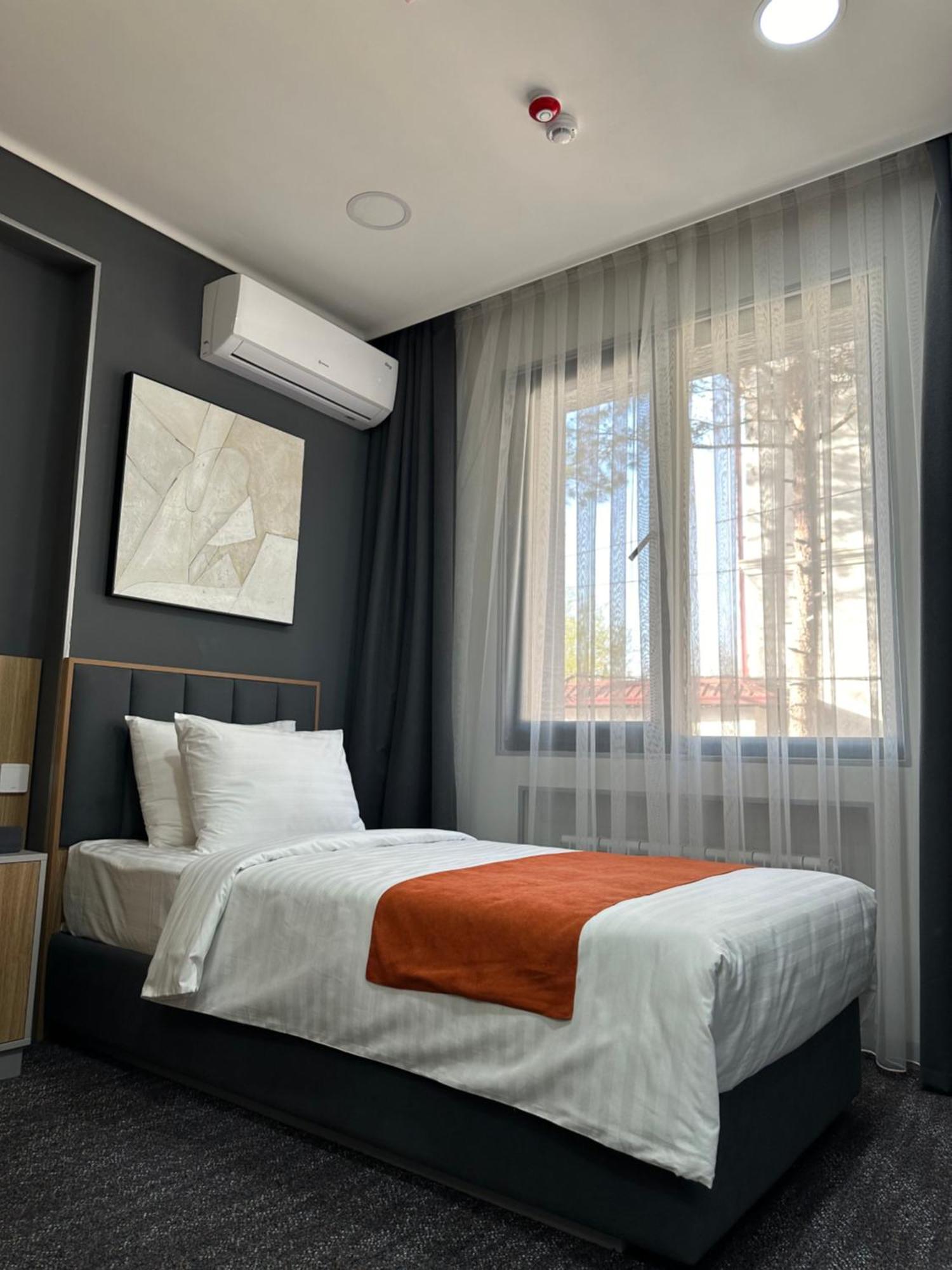 Nuovo Boutique Hotel ทาชเคนต์ ภายนอก รูปภาพ