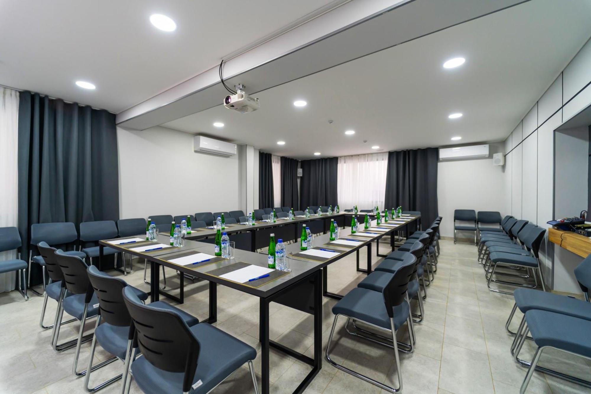 Nuovo Boutique Hotel ทาชเคนต์ ภายนอก รูปภาพ